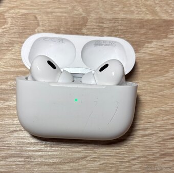 Aipods pro 2-pouzity - 5