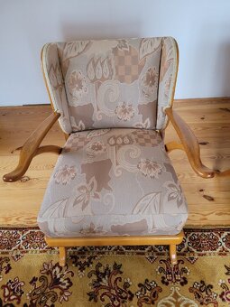 Pohovka a 2 párová křesla - 5