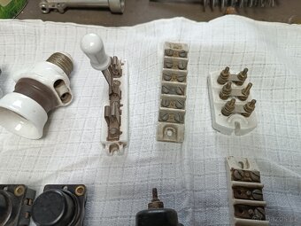 Staré elektro věci/manonetry - 5