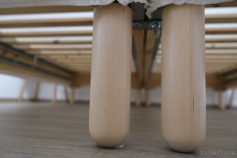 Postel IKEA ESPEVÄR 180x200, včetně potahu a dřevěných nohou - 5
