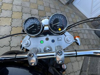 Honda VF 750 C Magna - 5