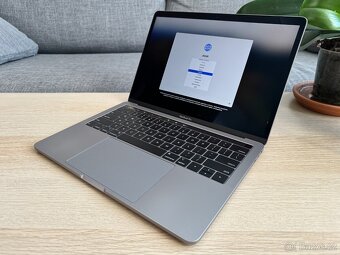 Apple MacBook Pro 13" (2018) - i7 2,70GHz, 16GB, 512GB SSD - 5