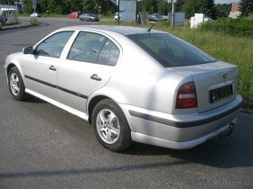 ŠKODA OCTAVIA 1.6 BENZÍN,138620 KM,ABS,KLIMATIZACE - 5