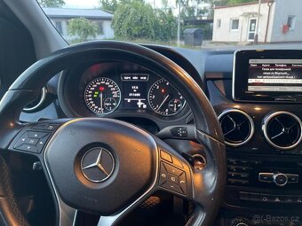 Mercedes Benz B - 5
