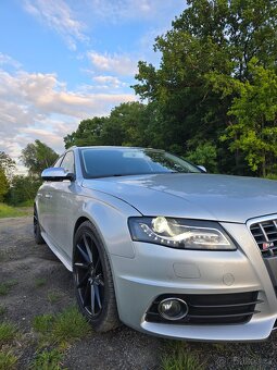 Audi S4 B8 Avant Manuál - 5
