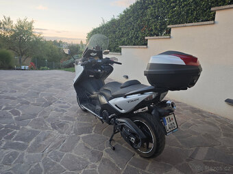 Yamaha T-Max 530 r.v. 2015 LED - 5