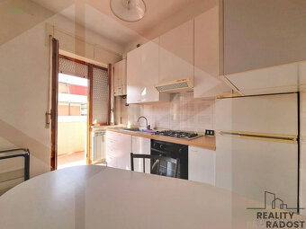Prodej bytu 3+kk 81 m², via Italica, Montesilvano, Itálie - 5