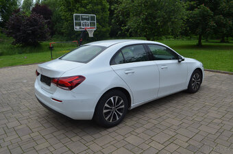 PRODÁM MERCEDES BENZ A 180D NOVÝ MODEL 2022 110.000KM DPH - 5
