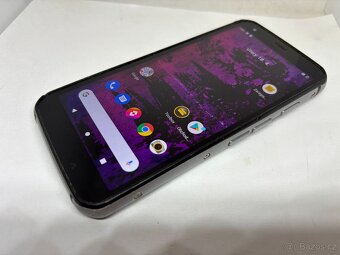 CAT S62 PRO odolný s termokamerou - 5