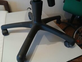 Kancelářské křeslo - 5