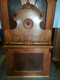 Starožitný nábytek - 5