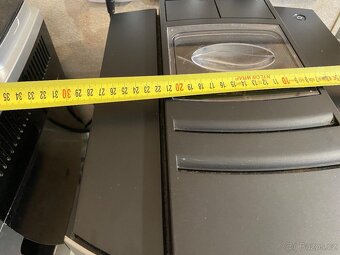 Kávovar Jura E8 - 2 ks - bílý a černý - 5