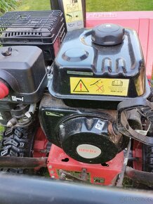 Sněhová fréza HECHT 8616 - 5