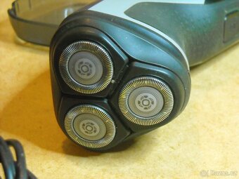 Holící strojek Philips - 5