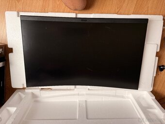 Monitor 31.5" MSI G32CQ4 E2 - 5