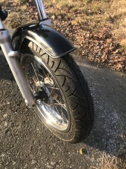 SUZUKI MARAUDER GZ 125 r. v. 2002 - 5