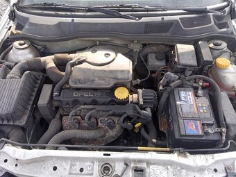 Opel Astra G 1.6 i 56Kw 3 dveřový DOKLADY V DEPOZITU - 5