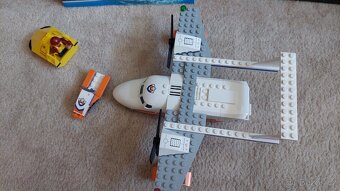 LEGO City 60164 Záchranářský hydroplán - 5