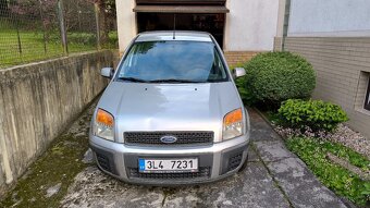Ford Fusion benzín 1.4 r.v 2005 - 5