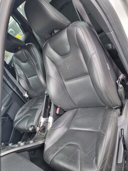 Volvo XC60 R-DESIGN 2,0 D3 120kw - Náhradní díly - 5