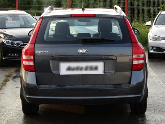 Kia Ceed 1.4 i , 80 kW benzín, 2009 - 5