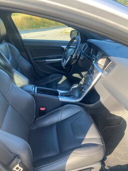 Volvo V60 D4 140 kw - 5