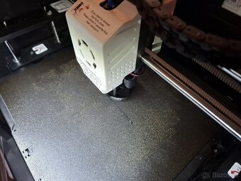 3D tiskárna X-plus 3, QIDI Tech + náhradní pláty - 5