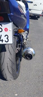 Honda CBR 600F - 5
