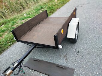 Přivesný vozejk za auto - 5