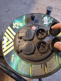 Prodlužovací kabel 400v a 240v - 5