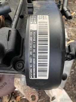 Motor VW Passat B7 2,0 TDi 103 kw comonrail - 5