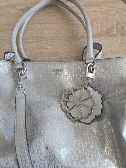 Kabelka Guess - 5