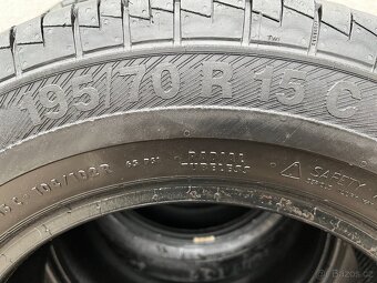 Prodám 4x letní pneu Barum Vanis2 195/70 R15 C, 90% vzorek - 5