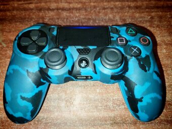 PlayStation 4 Slim 1 TB + hra zdarma + ovladač - 5