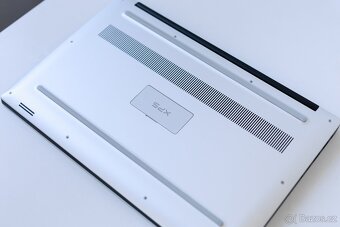 Dell XPS 15 9570 (64GB RAM / 2TB SSD) - velmi dobrý stav - 5