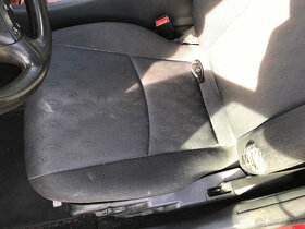 Mercedes Benz C 220CDI 85kW 2003 W203 - dily - 5