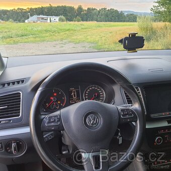 Sharan 4x4 7 míst 2.0TD 130kW, alcantara, park pilot, 2 maj - 5