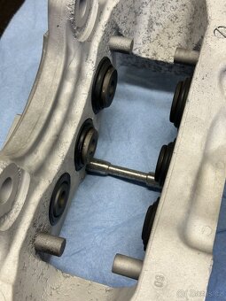 Třmeny Brembo 18Z - 5