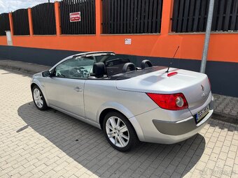 Renault Mégane 1.9 DCi 96 kW Karmann - 5