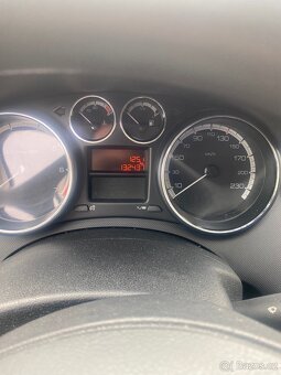 Peugeot 308 - 5
