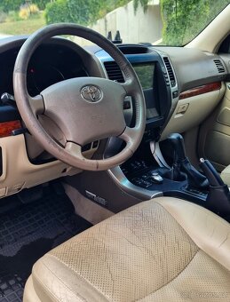 Toyota Land Cruiser - 5
