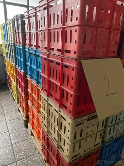 VELKÉ PLASTOVÉ PŘEPRAVKY , KOŠE STOHOVATELNÉ - 5