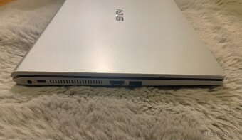 ASUS Notebook - 5