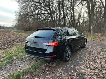 Škoda Superb 2,0 TDI 110 KW DSG L&k - 5