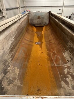 Prodám korbu Schwarzmuller - 5