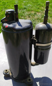 Prodám rotary kompresor Toshiba - 5