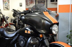 Harley Davidson FLHX Street Glide CZ původ - 5
