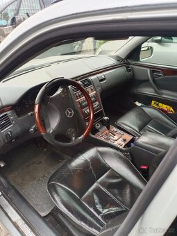 Mercedes Benz 270 cdi - 5