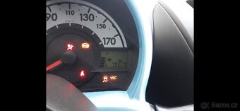 Toyota Aygo 1.0i-náhradní díly - 5