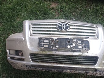 Toyota avensis T25 - 5